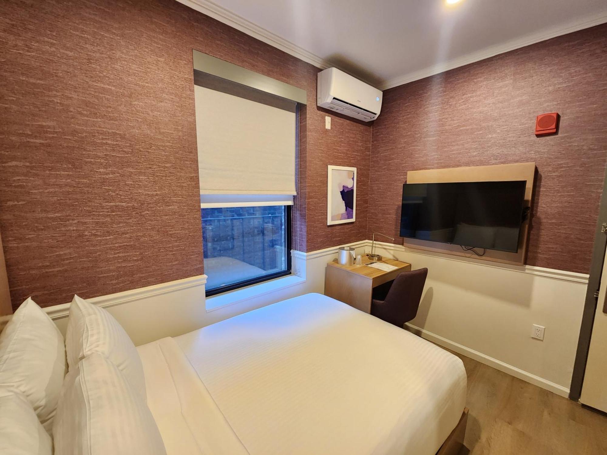 ניו יורק The Mayfair Hotel Times Square, Ascend Hotel Collection מראה חיצוני תמונה