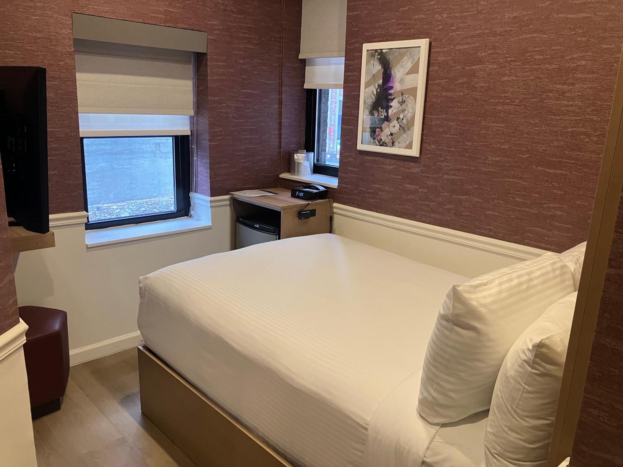 ניו יורק The Mayfair Hotel Times Square, Ascend Hotel Collection מראה חיצוני תמונה