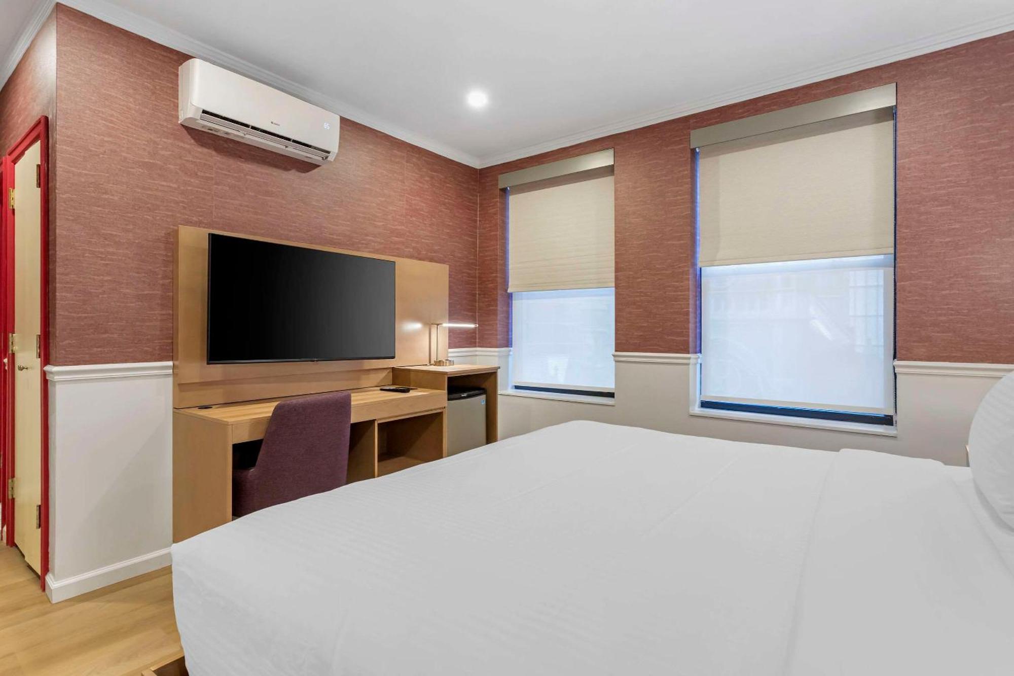 ניו יורק The Mayfair Hotel Times Square, Ascend Hotel Collection מראה חיצוני תמונה