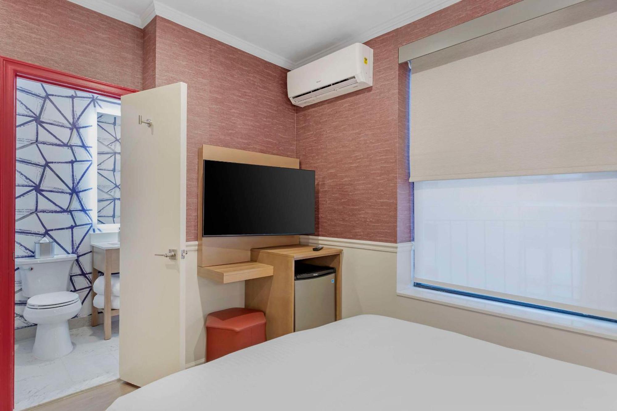 ניו יורק The Mayfair Hotel Times Square, Ascend Hotel Collection מראה חיצוני תמונה