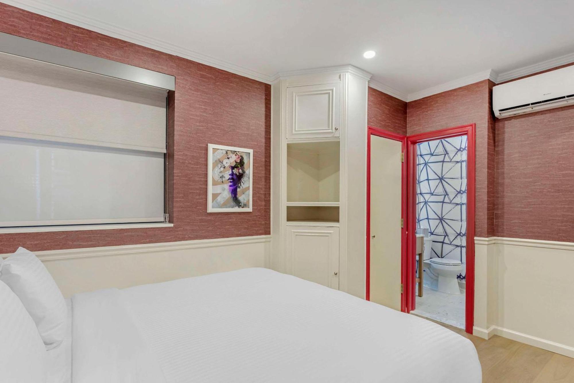 ניו יורק The Mayfair Hotel Times Square, Ascend Hotel Collection מראה חיצוני תמונה