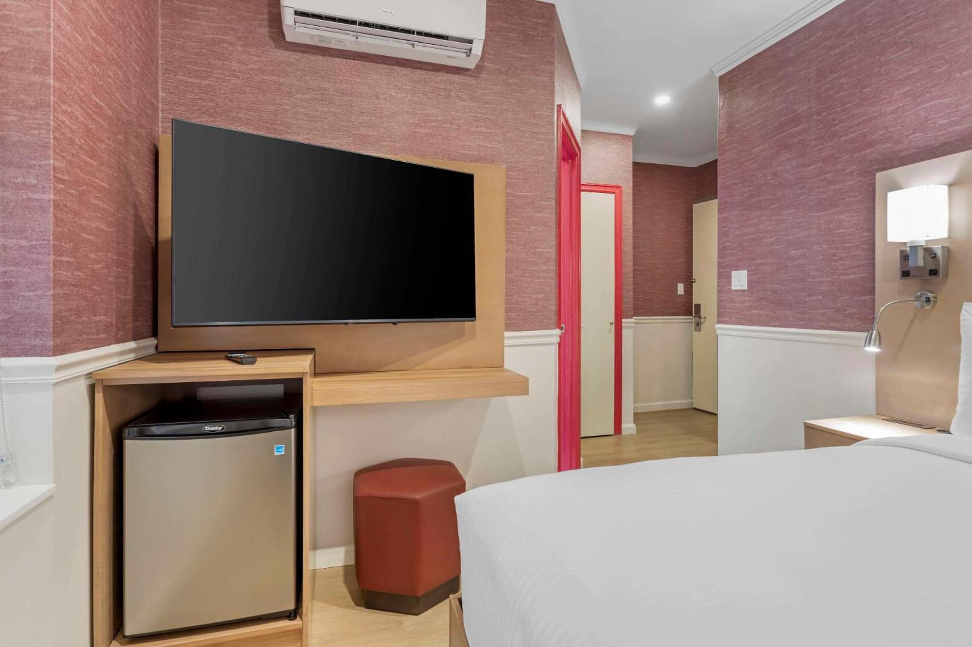 ניו יורק The Mayfair Hotel Times Square, Ascend Hotel Collection מראה חיצוני תמונה